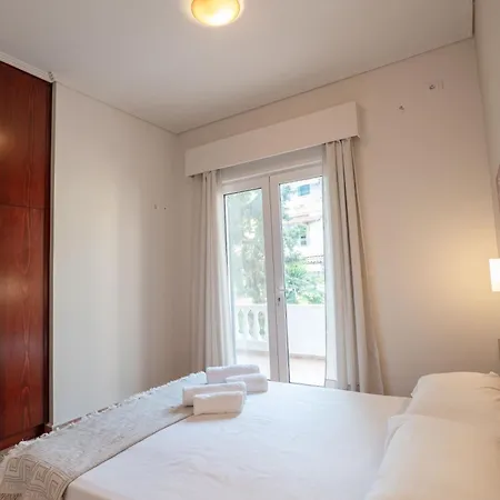 Coste Apartment *