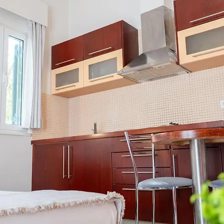 Appartamento Coste Sarandë