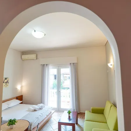 Coste * Sarandë
